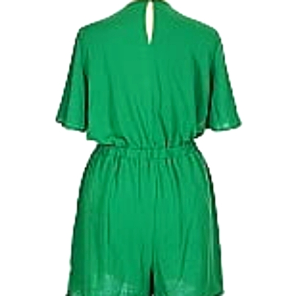 XL - NWT - Emma & Michele Short Sleeved V-Neck Romper - Green - Picture 4 of 4